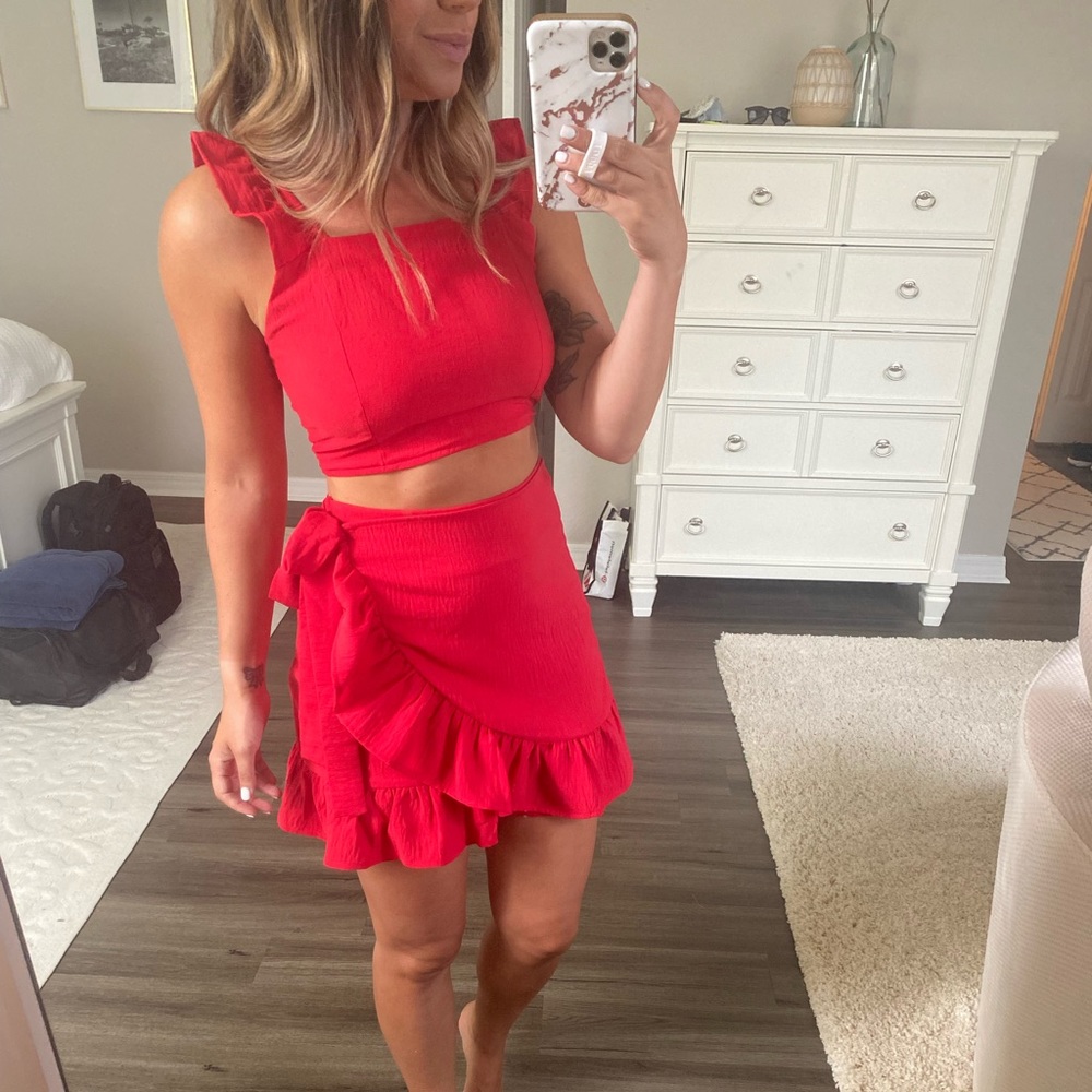 Meant To Be Two Piece Red Set 🌺